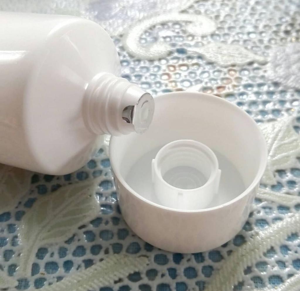 Esthetic House Touch My Body Goat Milk Body Wash Увлажняющий гель для душа