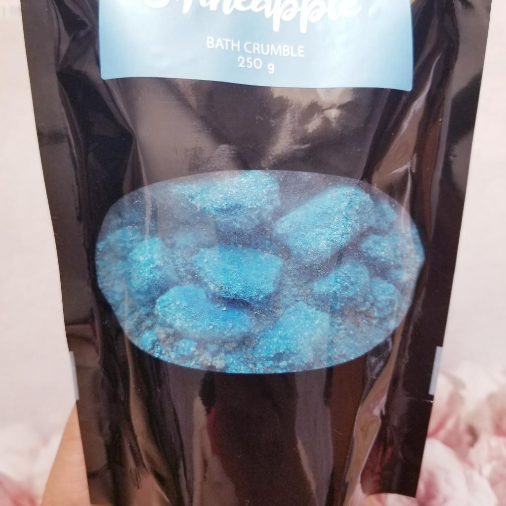Chambery bath crumble Coconut water and pineapple Микс для ванны "Кокосовая вода и ананас"