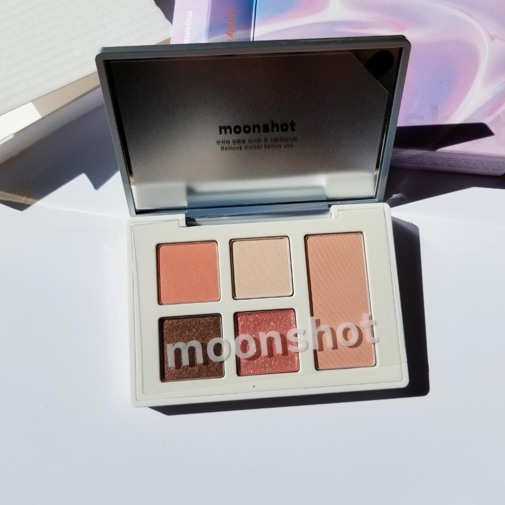 Moonshot pure laered palette lively coral Палетка теней.