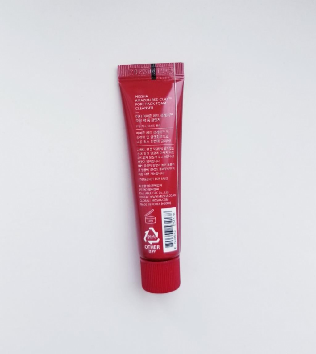 Missha Amazon Red Clay Pore Pack Foam Cleanser Глиняная маска - пенка для умывания