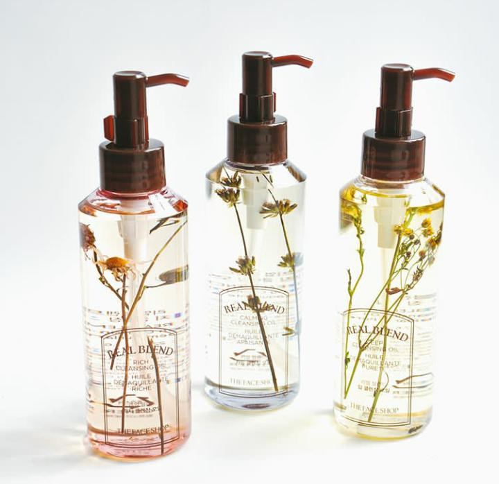 The Face Shop Real Blend Calming Cleansing Oil Успокаивающее гидрофильное масло
