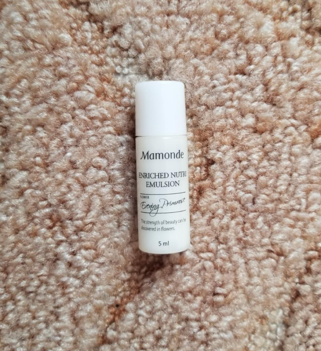 Mamonde enriched nutri emulsion Питательная антивозрастная эмульсия