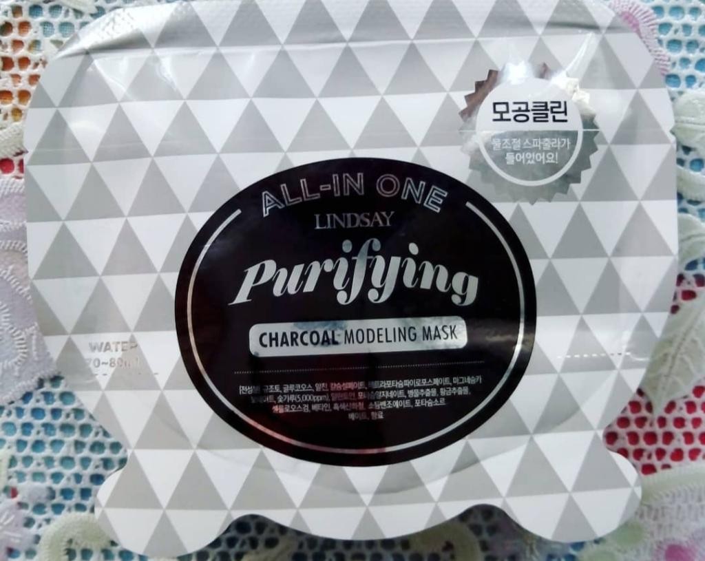 Lindsay All-in-One Charcoal Modeling Mask Очищающая альгинатная маска с древесным углём