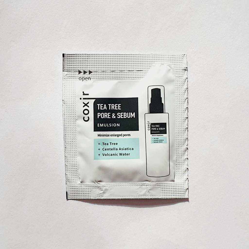 Сoxir Tea Tree Pore and Sebum Emulsion Поросужающая и снижающая жирность эмульсия с экстрактом чайного дерева.