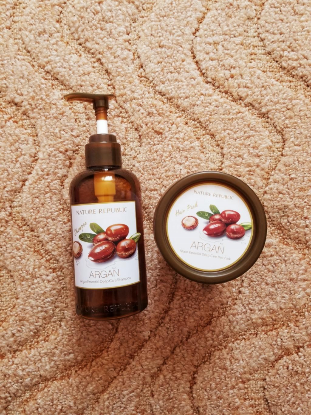 Nature Republic Argan Essential Deep Care Shampoo Шампунь для волос с аргановым маслом