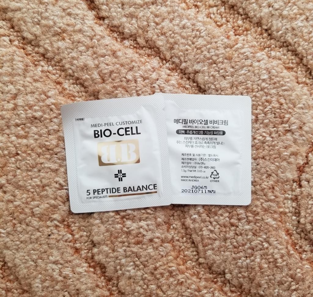 MEDIPEEL BB-крем со стволовыми клетками Bio-Cell BB Cream 50+РА+++