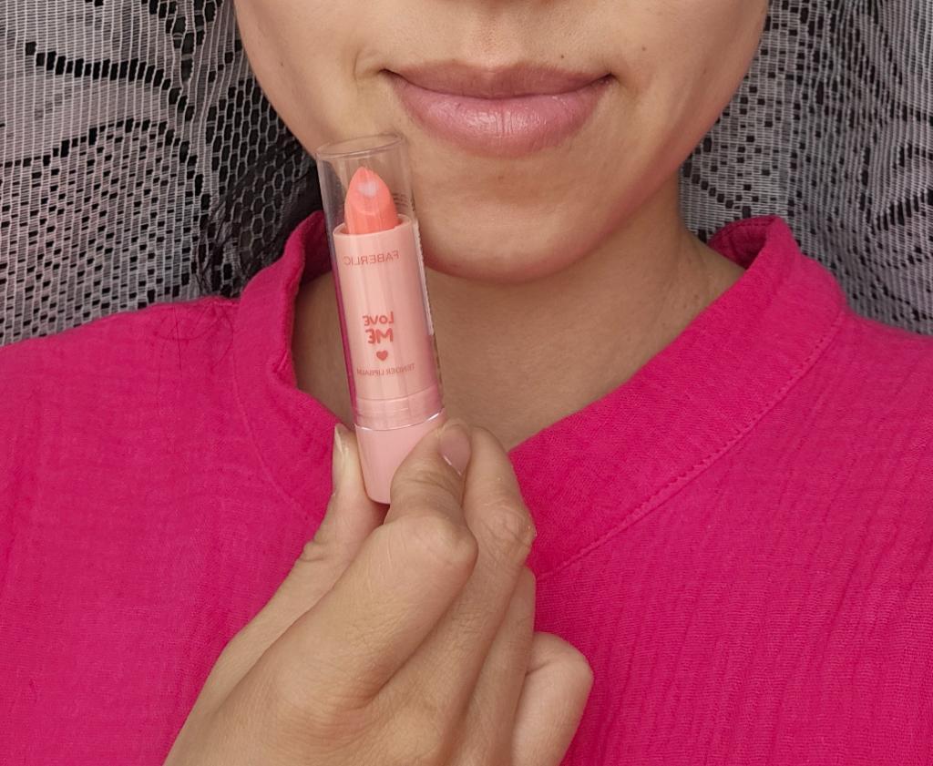 Faberlic Love Me Tender Lip Balm  бальзам для губ в оттенке 40838