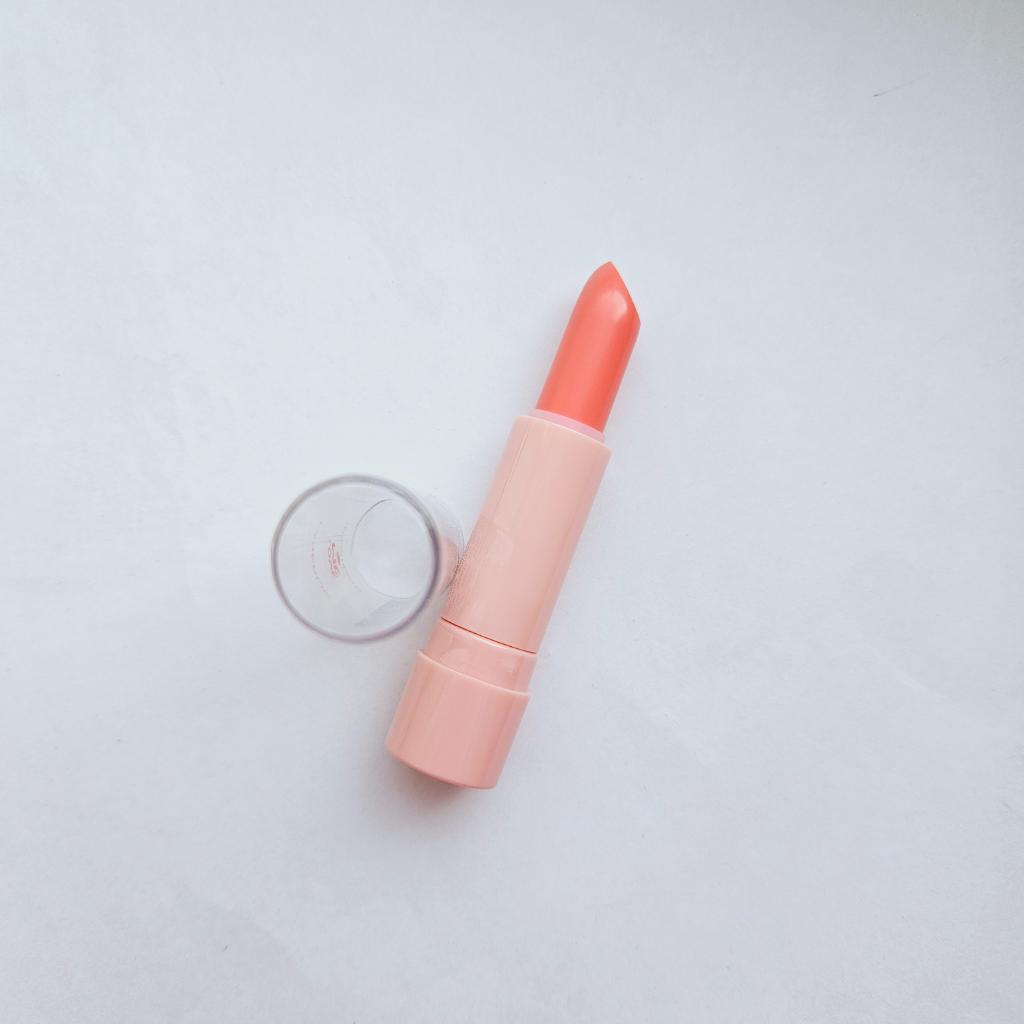 Faberlic Love Me Tender Lip Balm  бальзам для губ в оттенке 40838