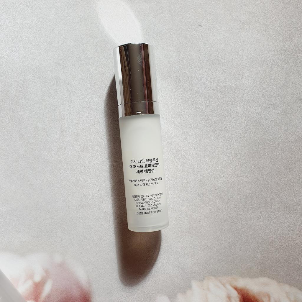 MISSHA Time Revolution The First Treatment Serum Emulsion  Средство 2 в 1: серум и эмульсия.