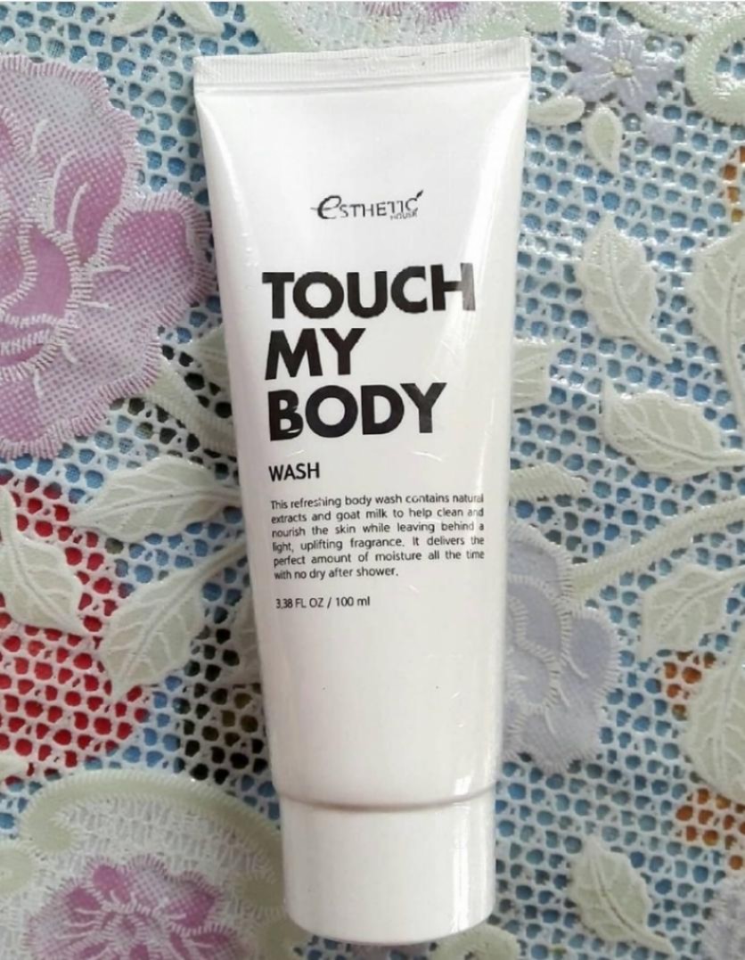 Esthetic House Touch My Body Goat Milk Body Wash Увлажняющий гель для душа