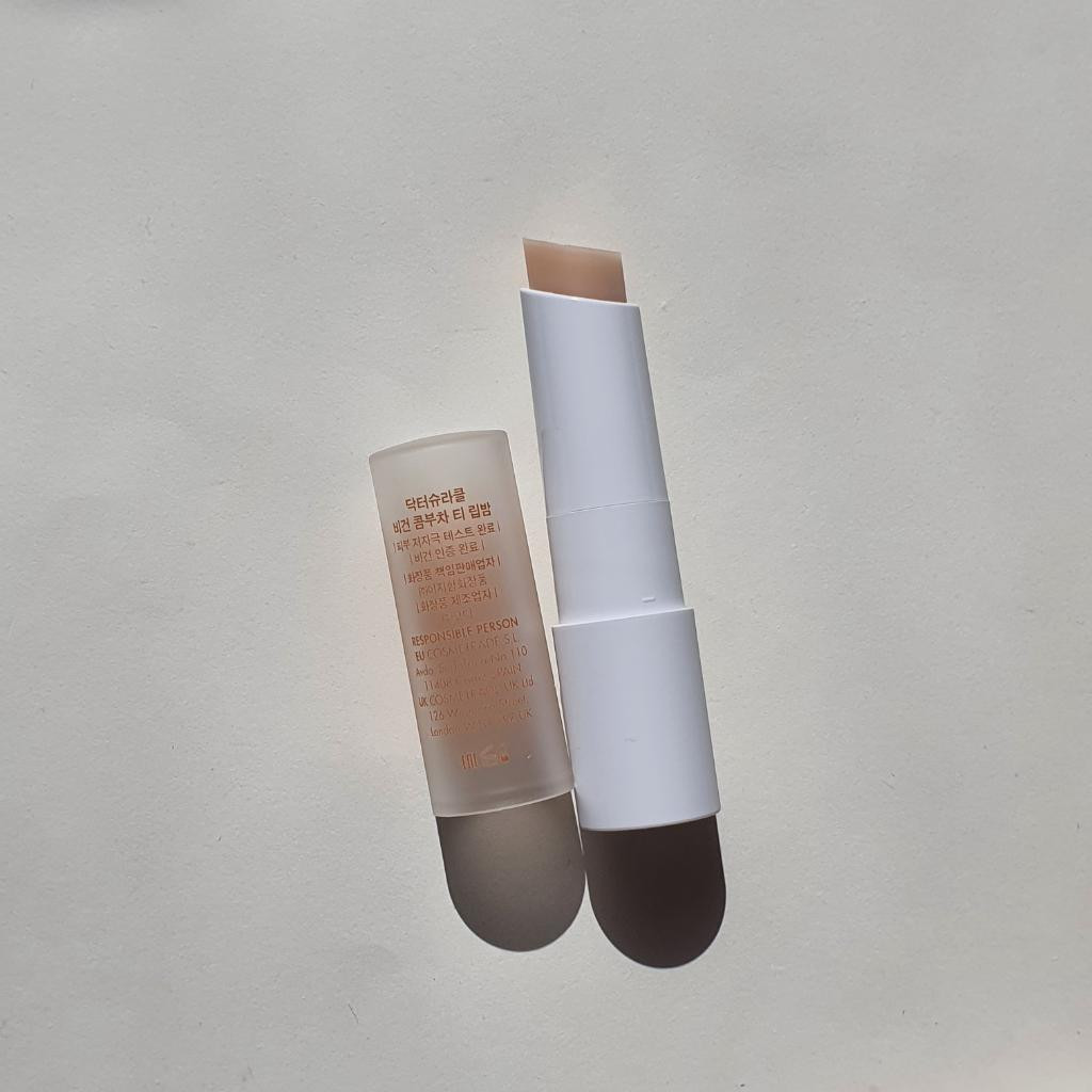 Dr Ceuracle Vegan Kombucha Tea Lip Balm Веганский бальзам для губ с чаем комбуча