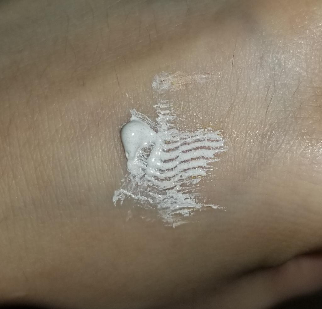 СС крем Deoproce Color Combo Cream  СС крем для лица с технологий капсульного изменения цвета
