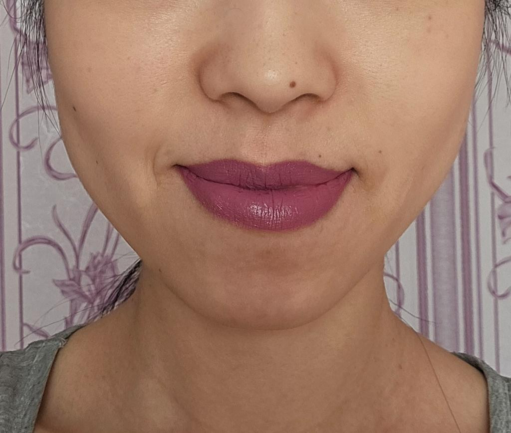 Maybelline Super stay vinyl ink Жидкая стойкая помада для губ