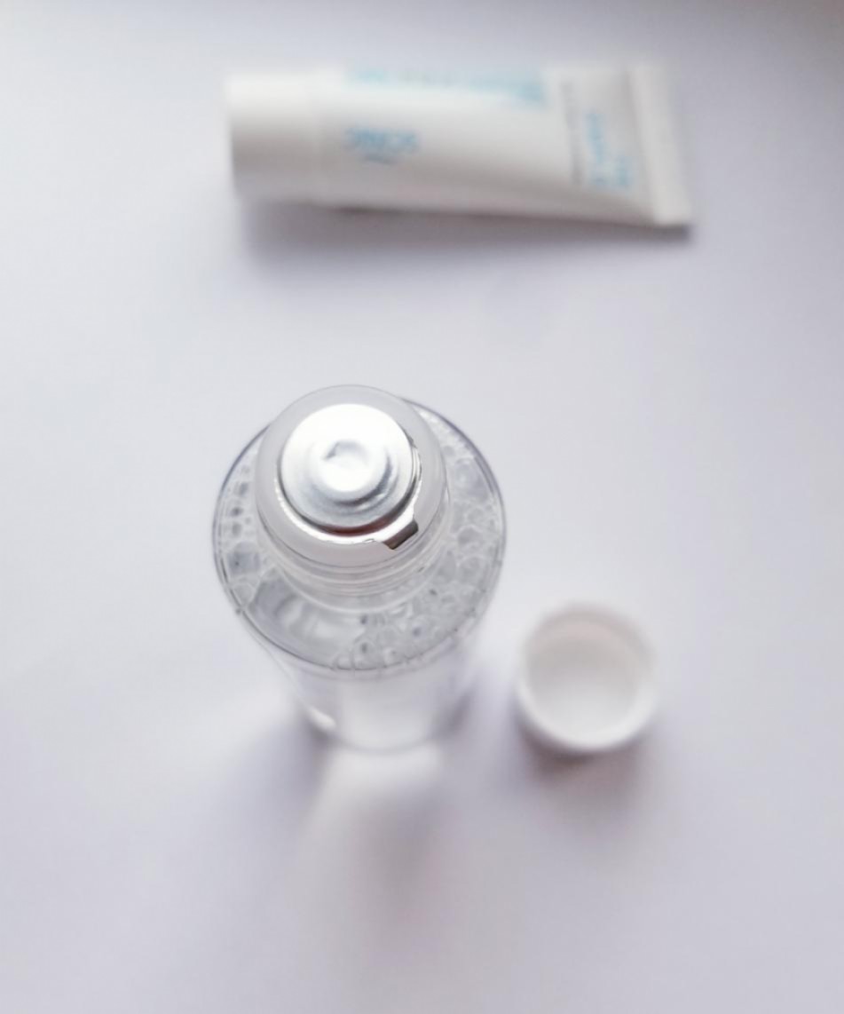 ”Scinic The Simple Pure Cleansing Water” Слабокислотная очищающая вода для лица