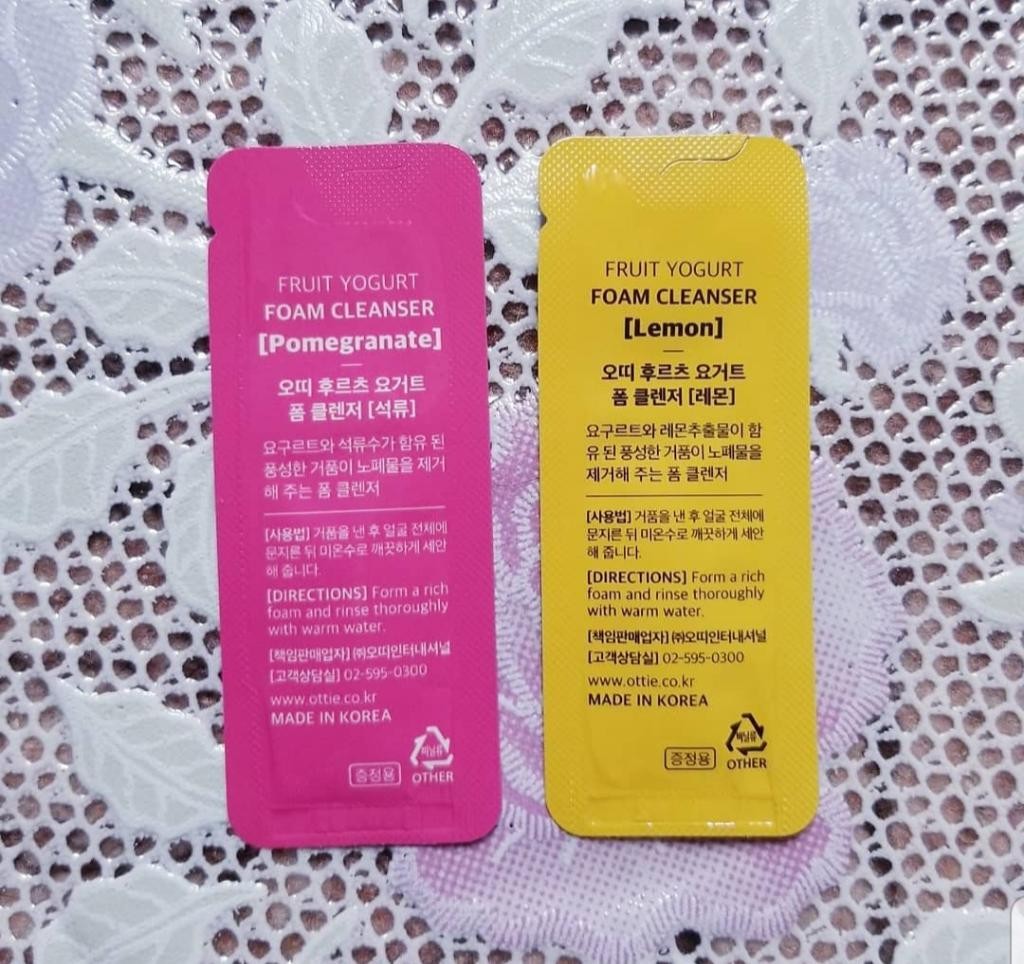 Ottie Fruits Yogurt foam Cleanser Lemon Фруктовая йогуртовая пенка для умывания с экстрактом лимона