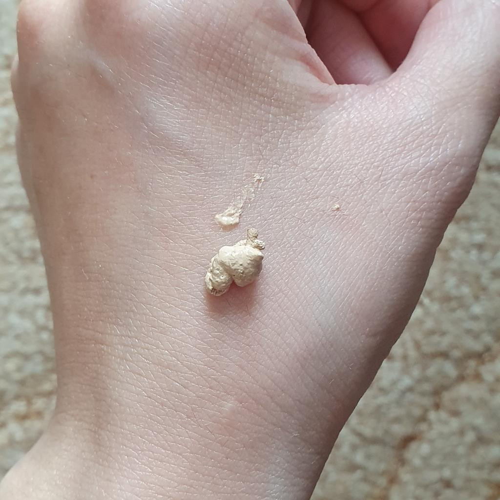 Jane Iredale Liquid Minerals A Foundation Тональный крем "Жидкие минералы", у меня в оттенке "Warm silk"