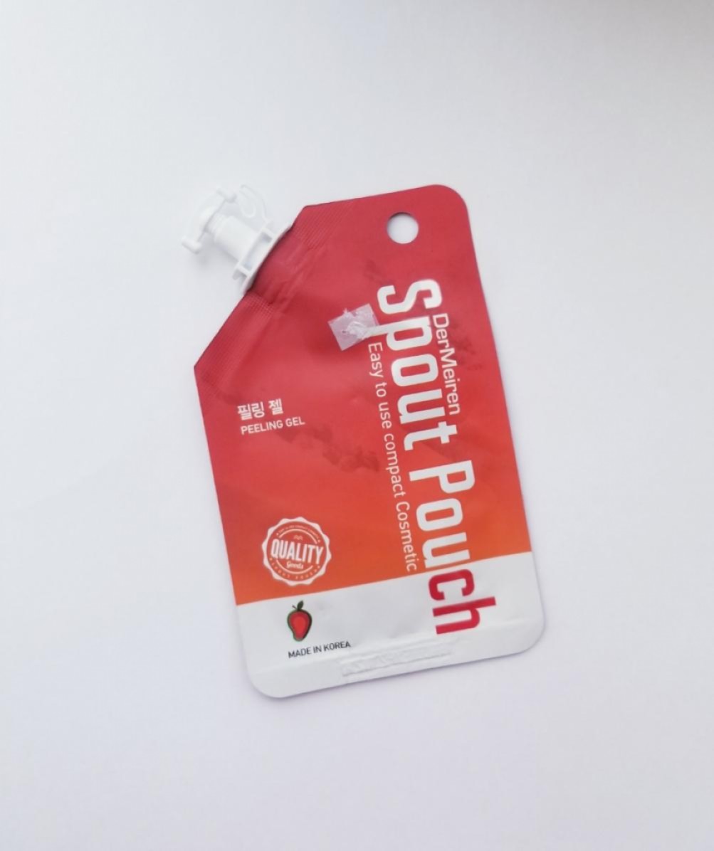 Dermeiren Smooth & Pure peeling gel Пилинг - скатка для лица