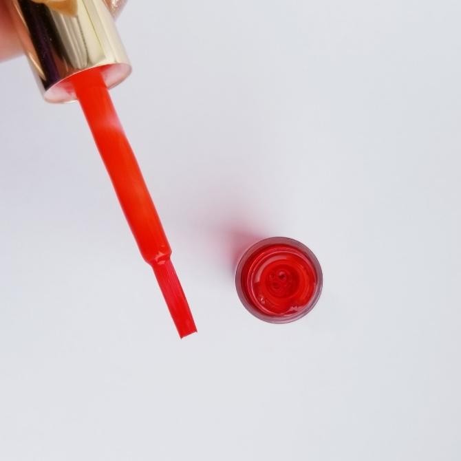 Clarins water lip stain жидкий пигмент для губ в оттенке 03 red water