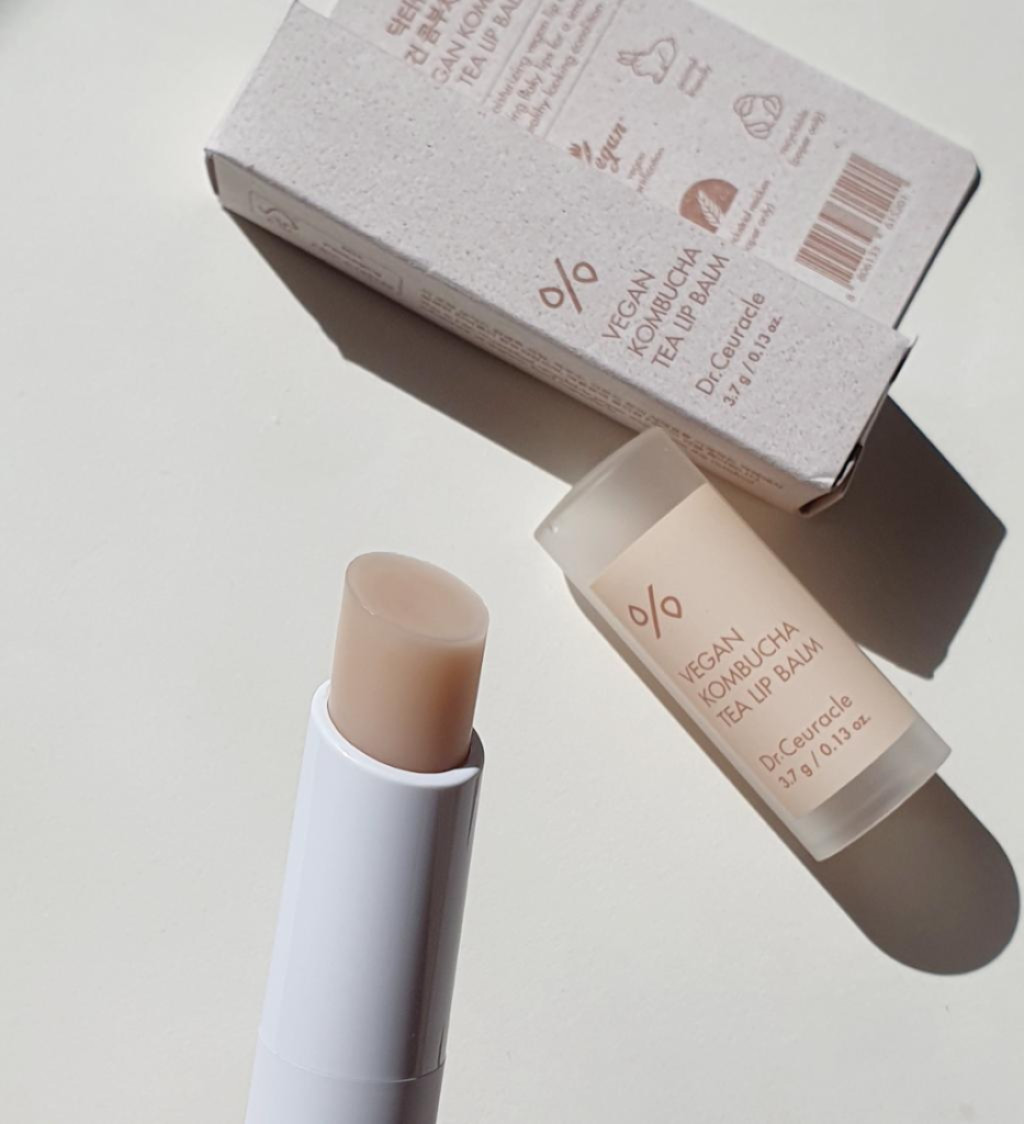 Dr Ceuracle Vegan Kombucha Tea Lip Balm Веганский бальзам для губ с чаем комбуча