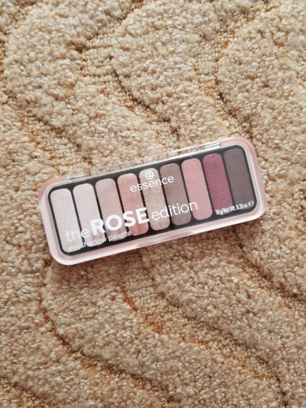 Essence The Rose Edition Палетка теней