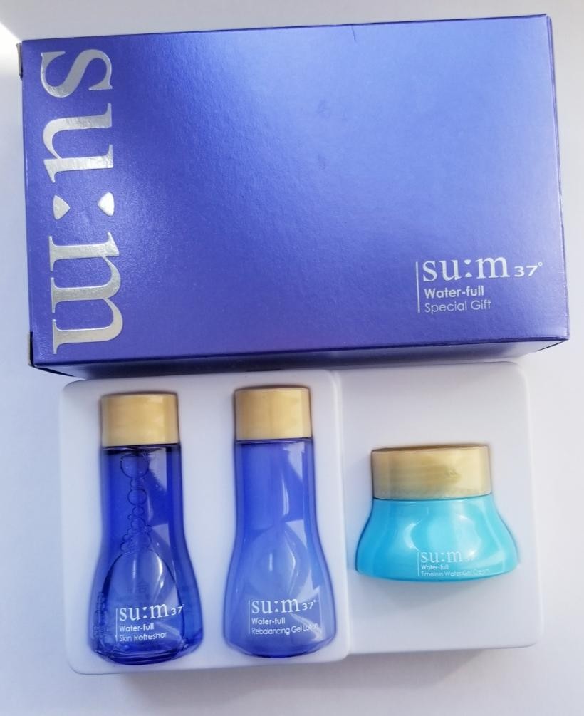 Su:m37 Water Full 3 Special Gift Set Набор увлажняющих средств