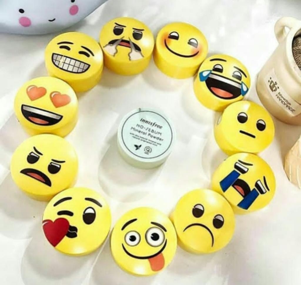 Innisfree no - sebum mineral powder Lucky Stone Edition Рассыпчатая минеральная прозрачная пудра для лица