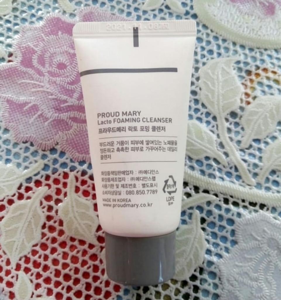 Proud Mary Lacto-fresh Cleanser Успокаивающая пенка для умывания. ᅠ