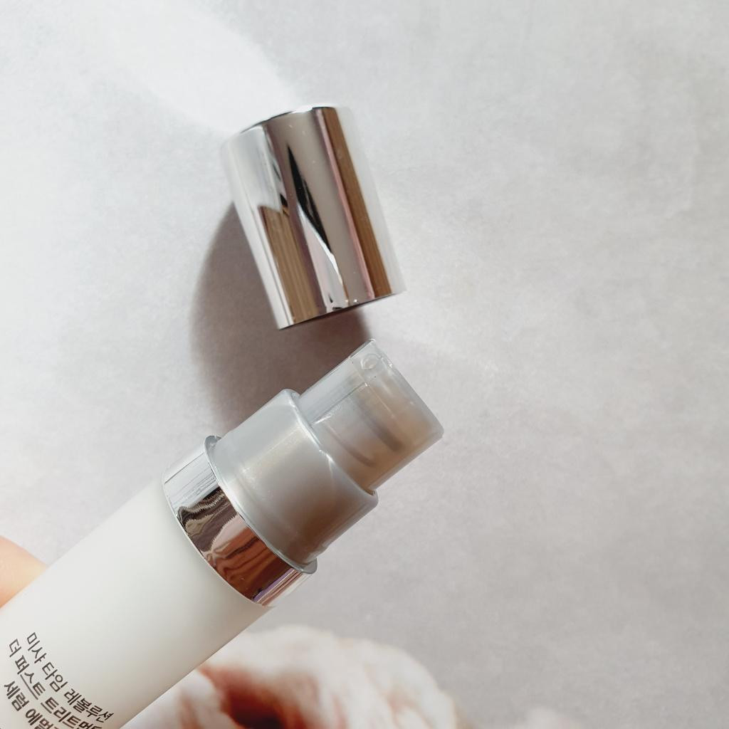 MISSHA Time Revolution The First Treatment Serum Emulsion  Средство 2 в 1: серум и эмульсия.