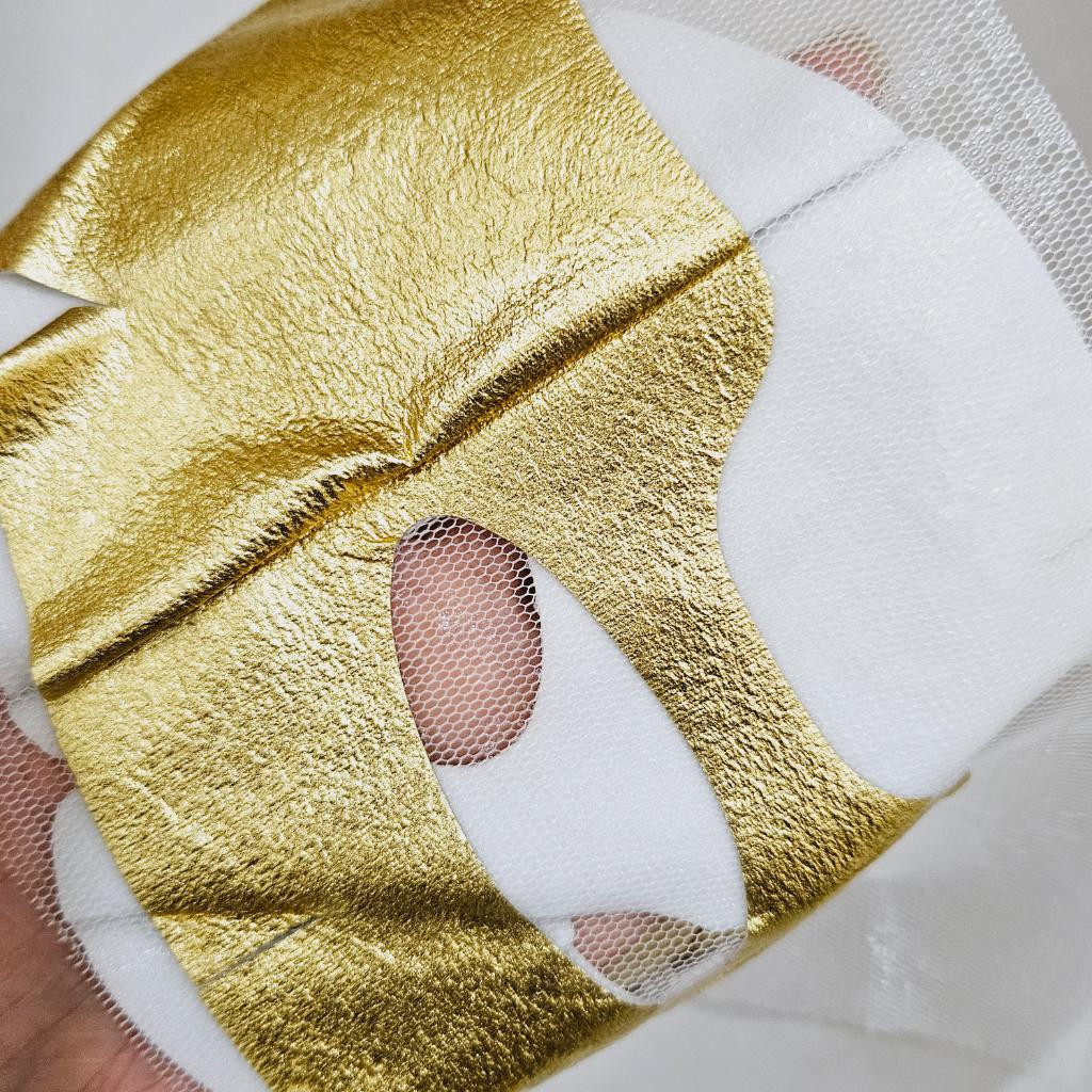 HUEBACK Special Relief Foil Mask Фольгированная маска для лица