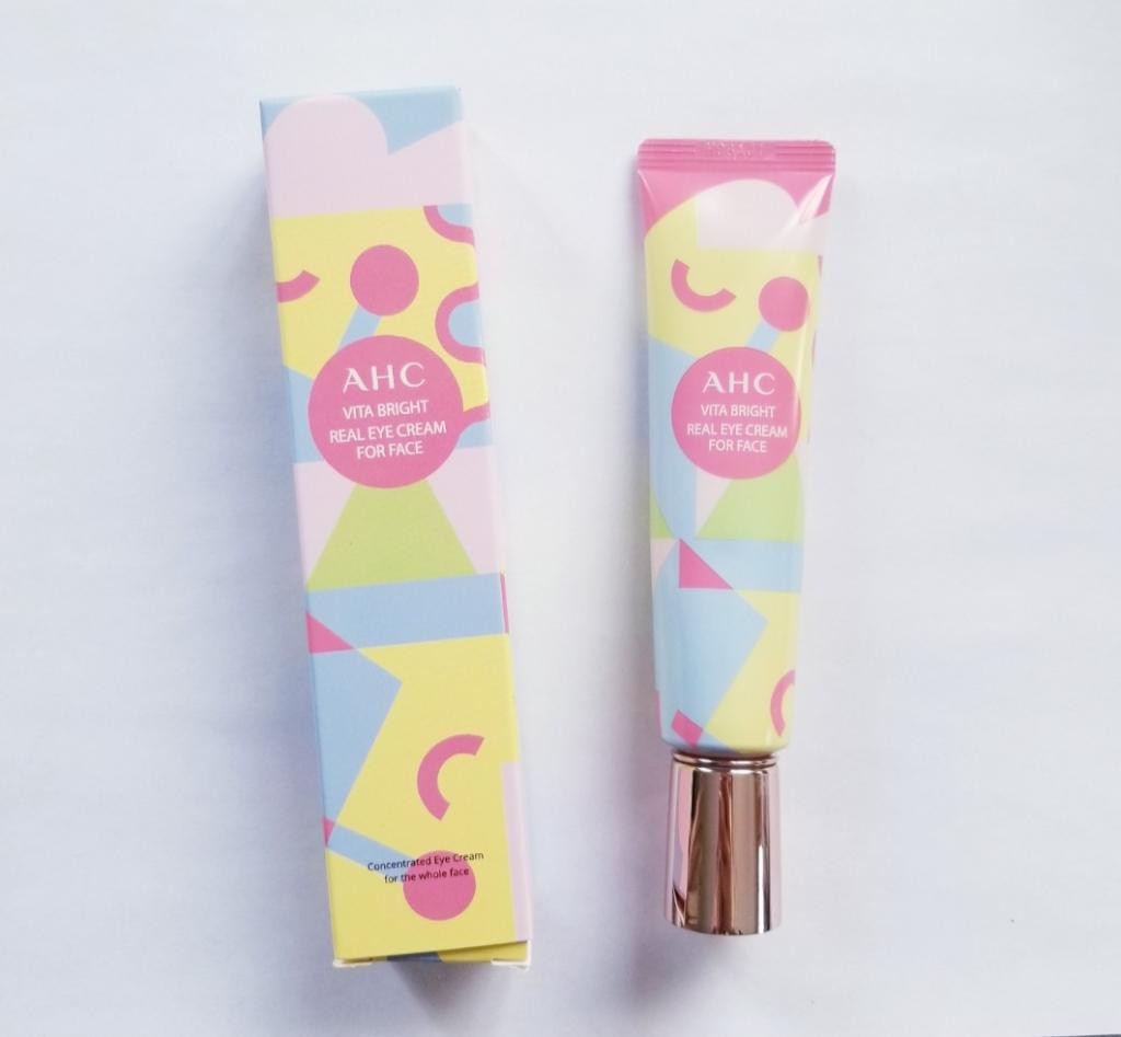 AHC Vita Bright Real Eye Cream For Face Лимитированный осветляющий крем для век и лица.