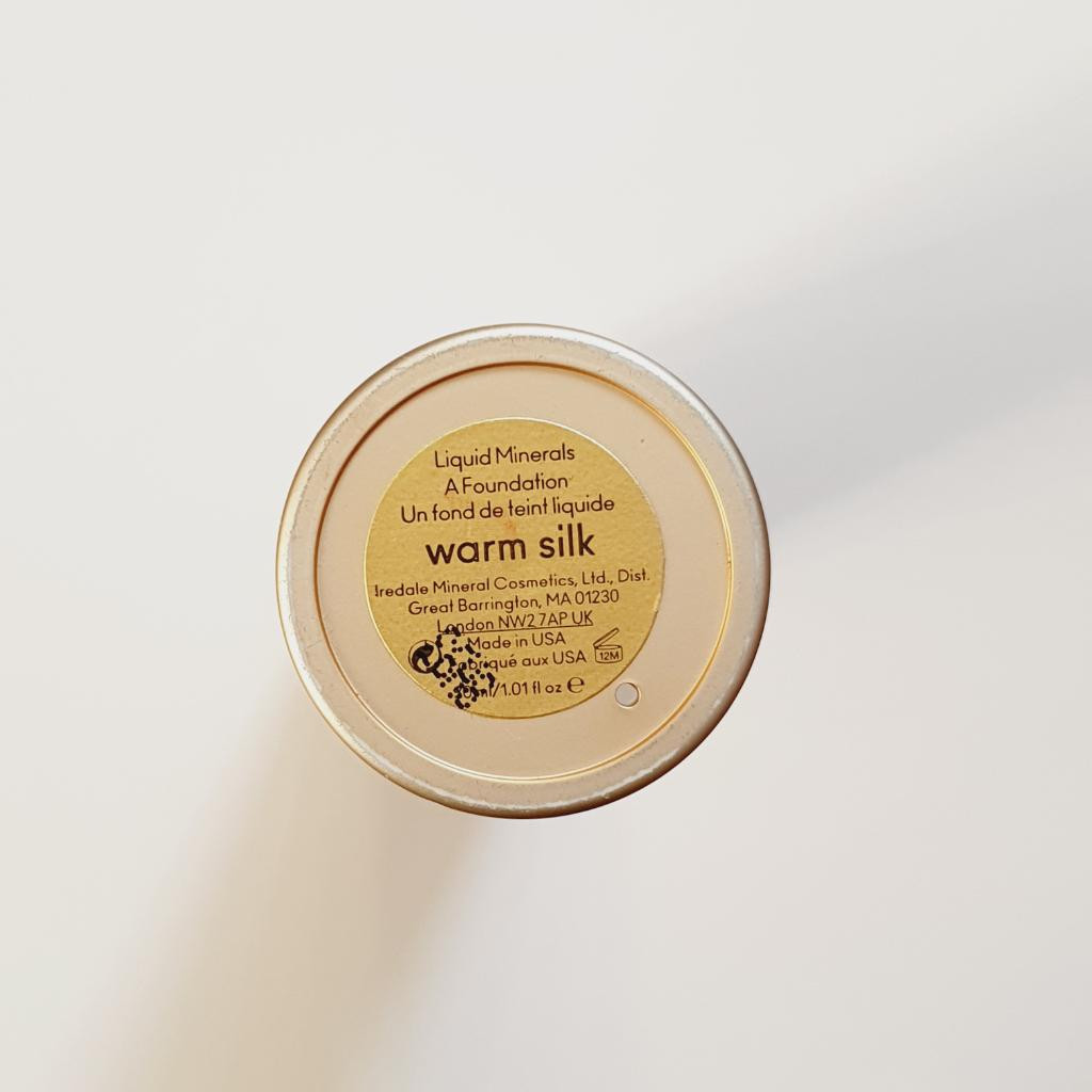 Jane Iredale Liquid Minerals A Foundation Тональный крем "Жидкие минералы", у меня в оттенке "Warm silk"
