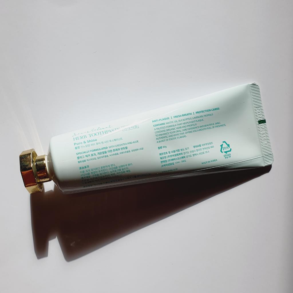 EVAS Jeanne Calment Herb Toothpaste Pure & Shine Растительная отбеливающая и скрабирующая зубная паста