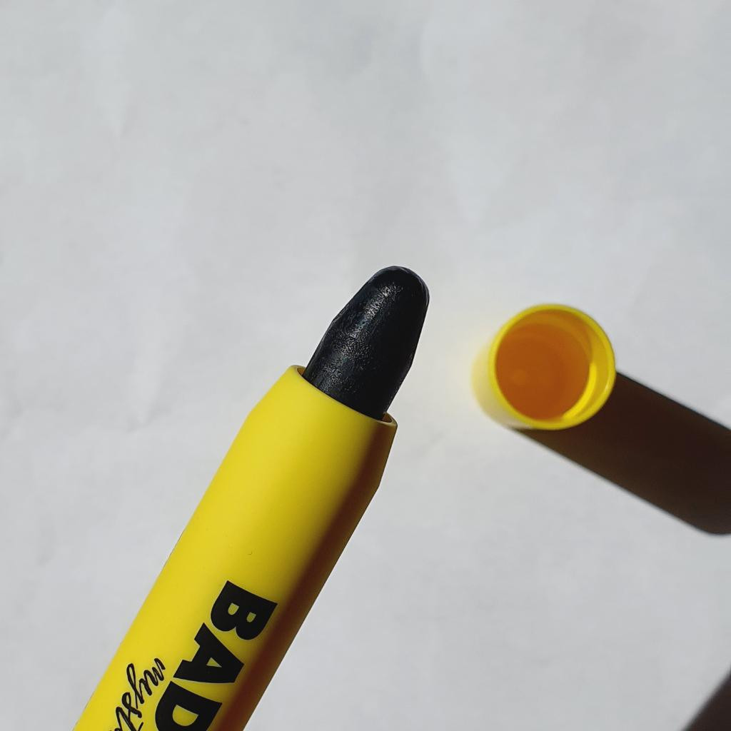Belor Desing Bad Doll mystic stick Бальзам-тинт для губ.