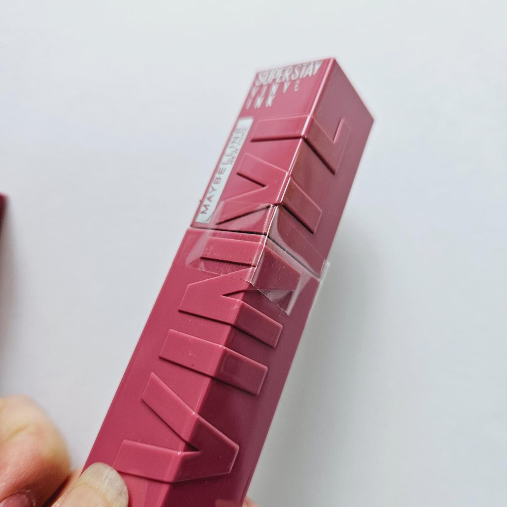 Maybelline Super stay vinyl ink Жидкая стойкая помада для губ