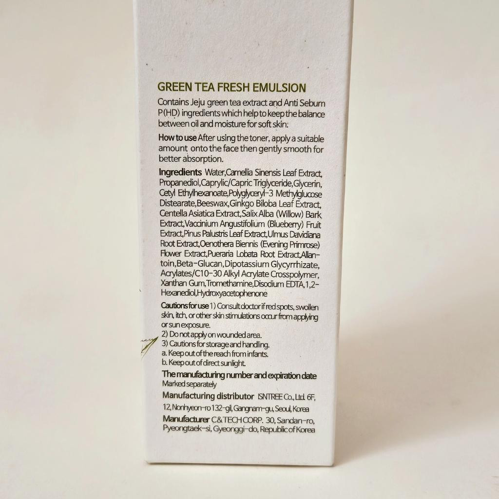 IsNtree Green Tea Fresh Emulsion Освежающая эмульсия с зелёным чаем.