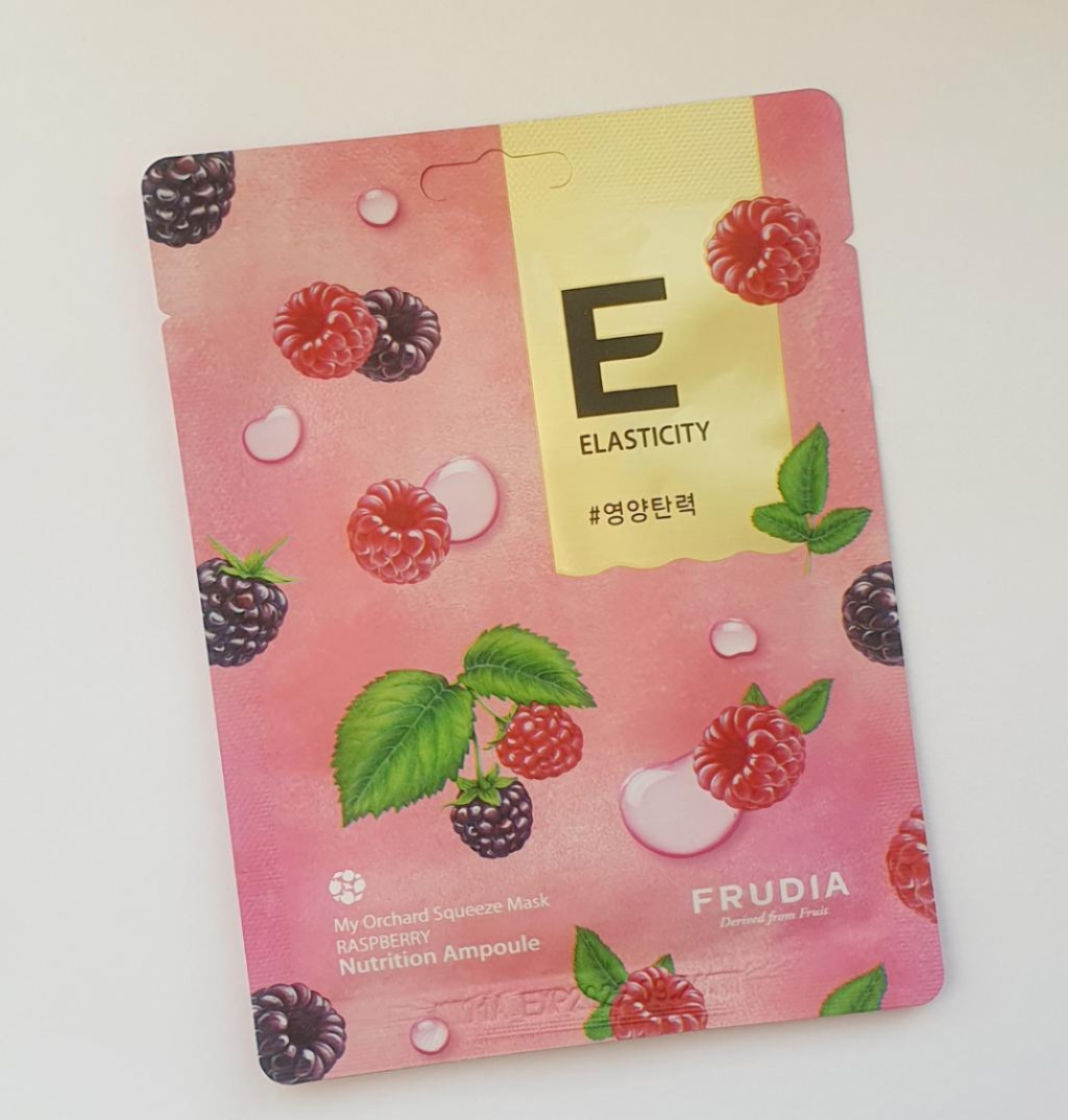 Frudia My Orchard Squeeze Mask Raspberry Тонизирующая тканевая маска для лица с экстрактом малины.