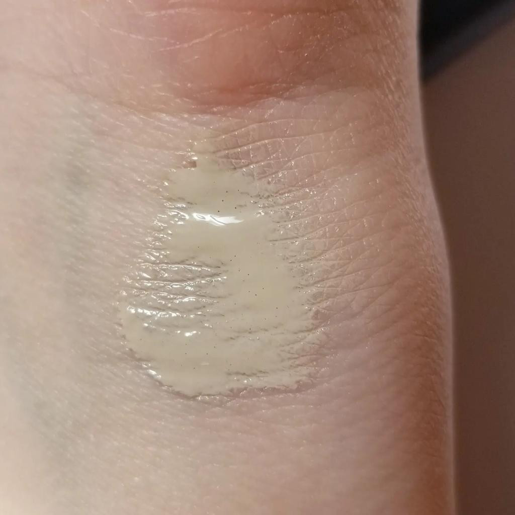 Bueno Intensive Care Blemish Balm SPF35 Увлажняющий вв-крем
