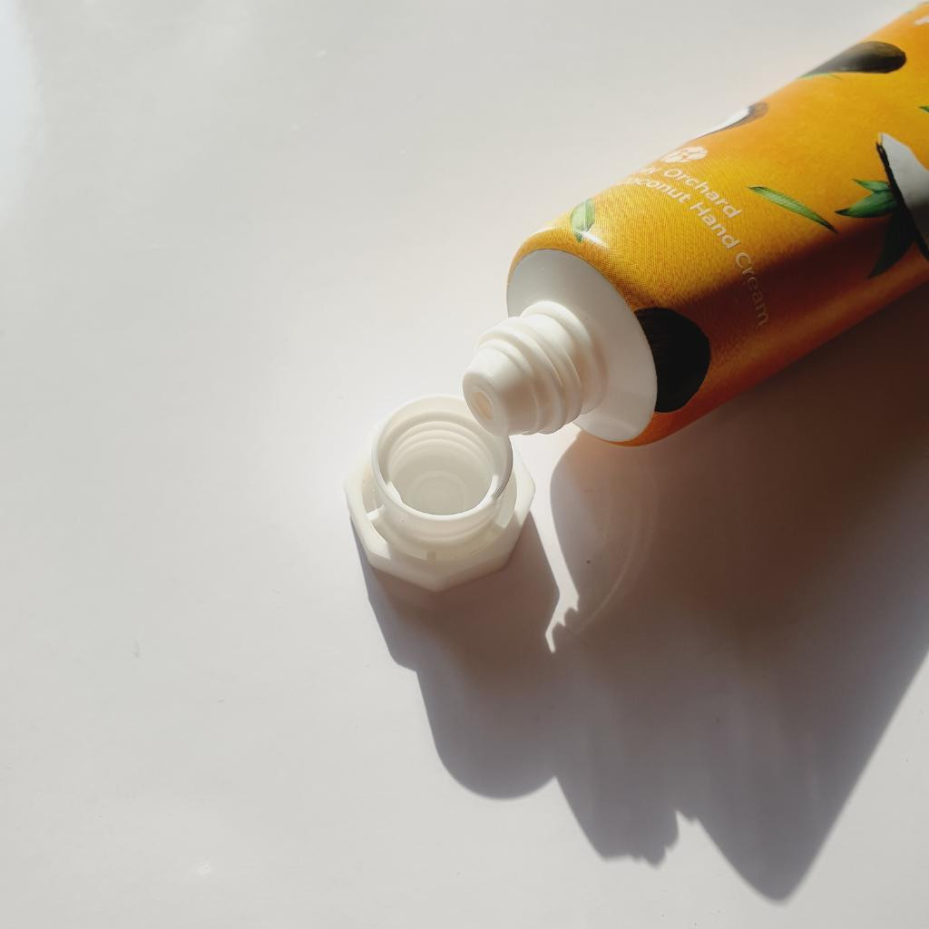 Frudia My Orchard Coconut Handcream Питательный крем для рук с ароматом кокоса.