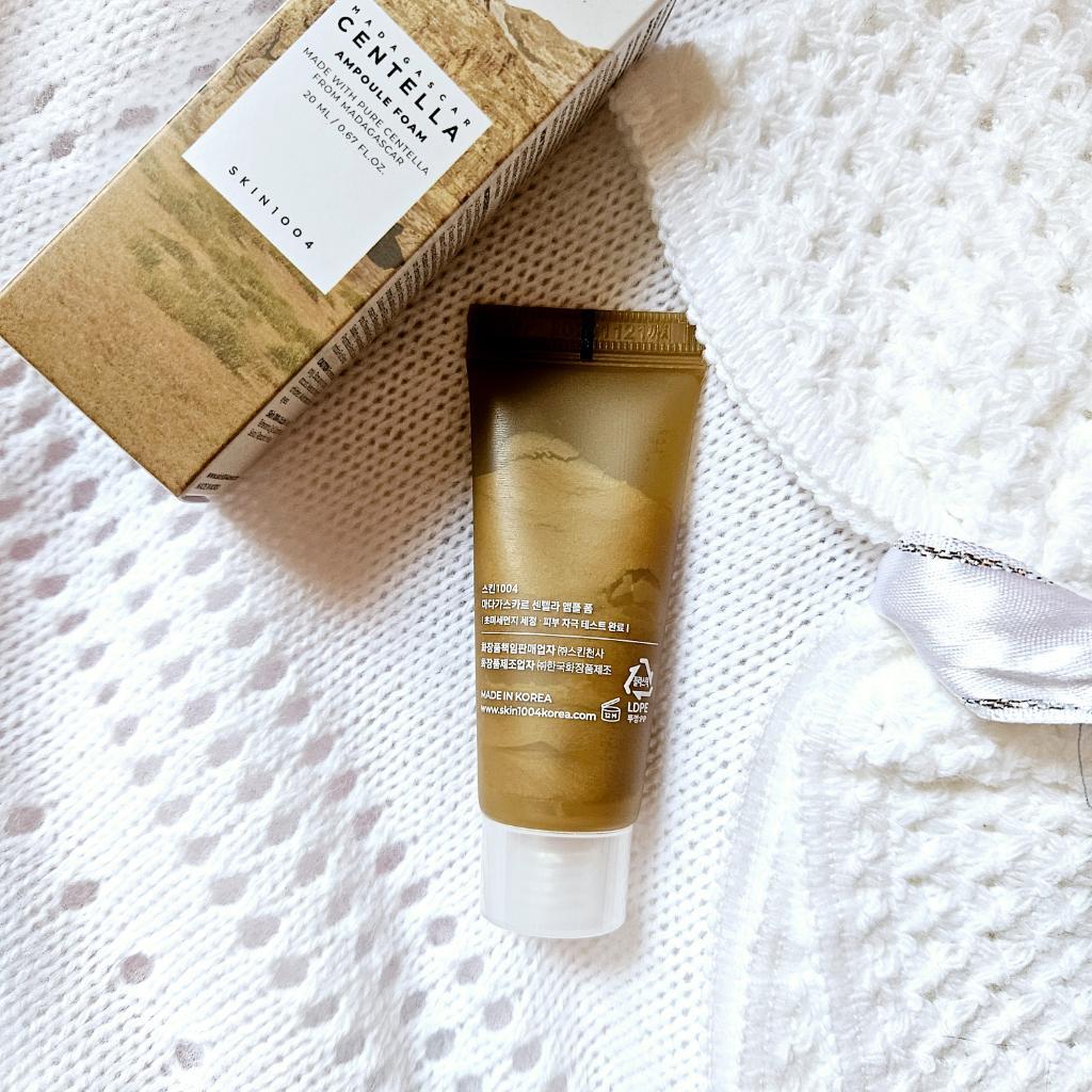 SKIN1004 Madagascar Centella Ampoule Foam Успокаивающая пенка для умывания с центеллой