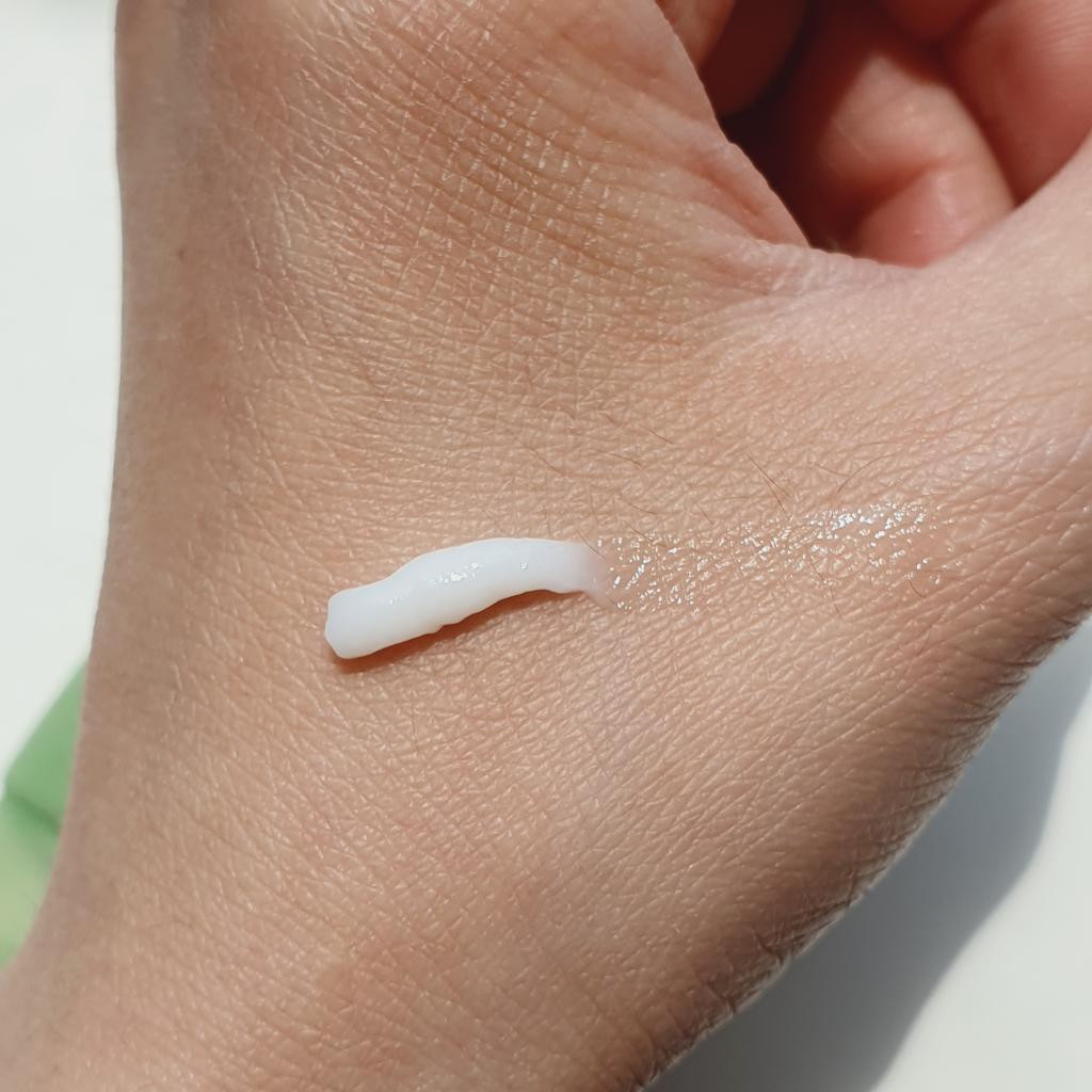 Innisfree Green Tea Fresh Conditioner Освежающий кондиционер для волос с зеленым чаем