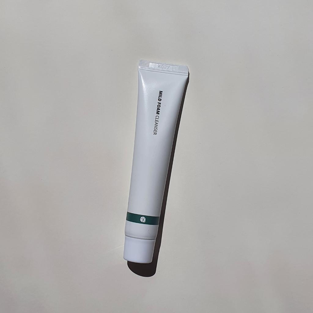 The Vegan Glow Mild Foam Cleanser Мягкая пенка для умывания