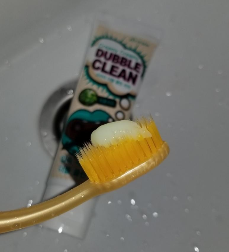 Mukunghwa Creamy Creamy Dubble Clean Кремовая зубная паста с очищающими пузырьками и фитонцидами.