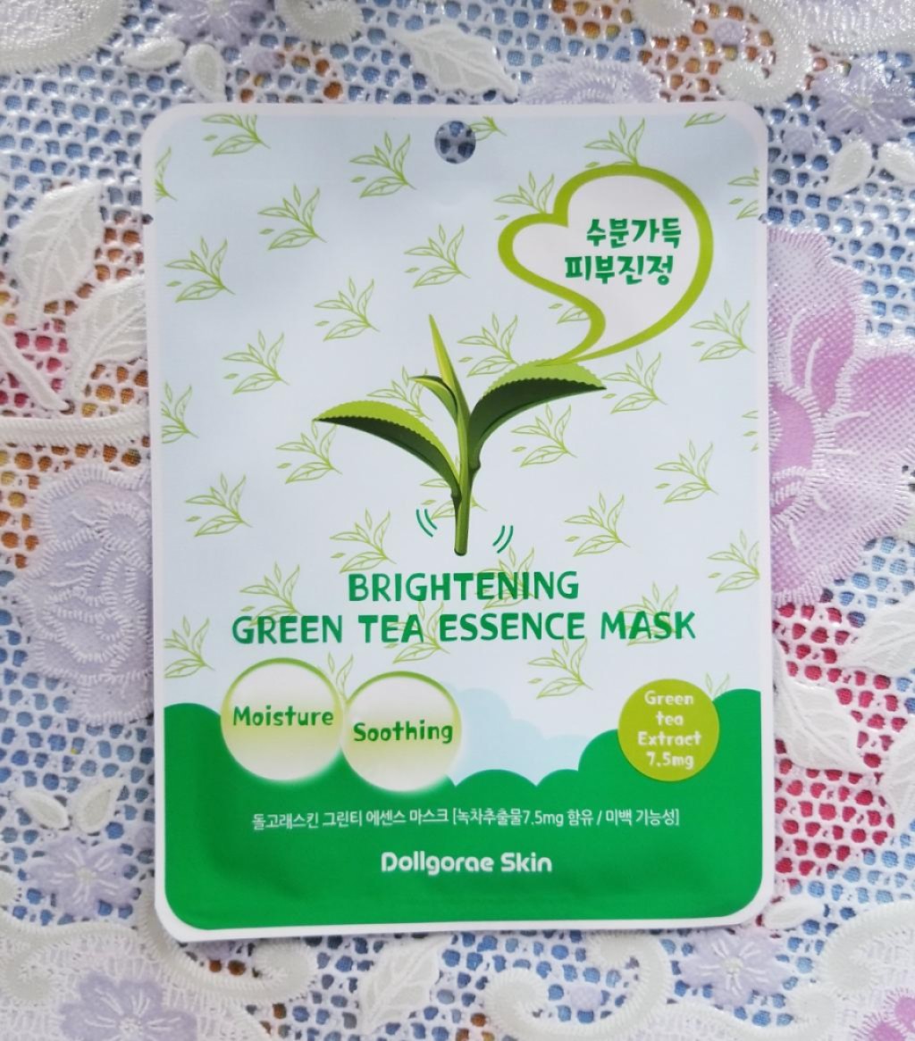 DOLLGORAE Skin Essence Mask  Бюджетные осветляющие тканевые маски.