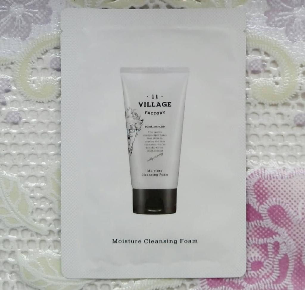 Village 11 Factory Moisture Cleansing Foam Пенка для умывания