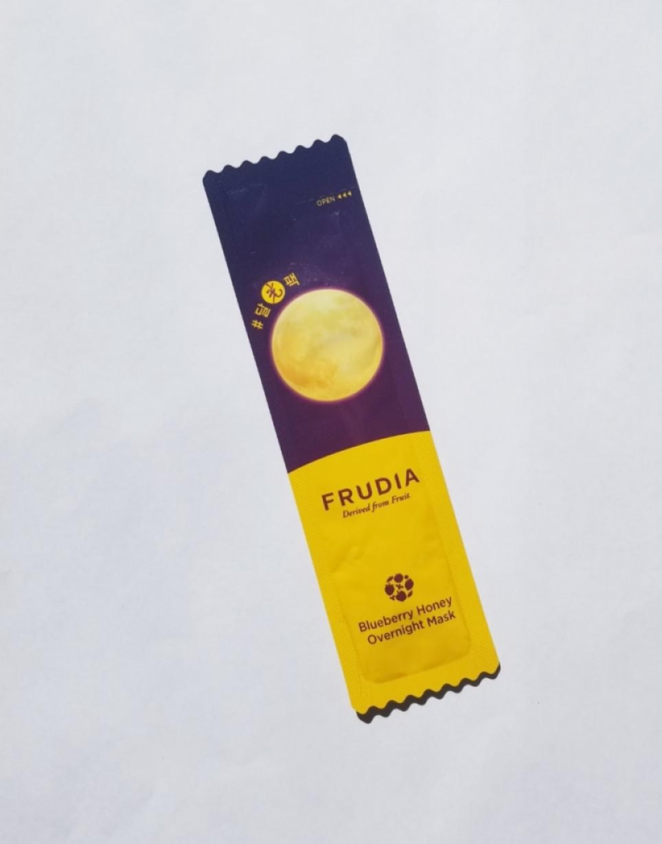 Frudia Blueberry Honey Overnight Mask Питательная ночная маска с черникой и мёдом