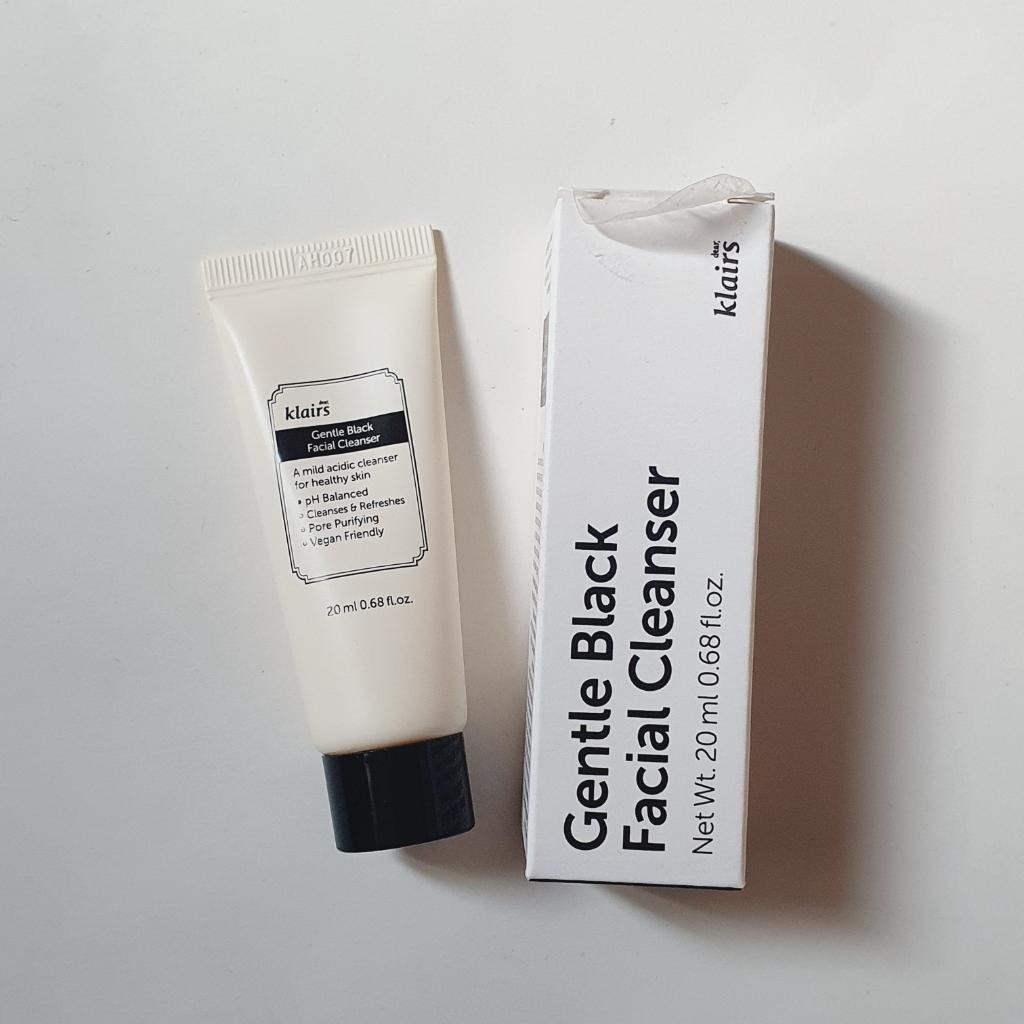 Dear Klairs Gentle Black Facial Cleanser Мягкая очищающая пенка